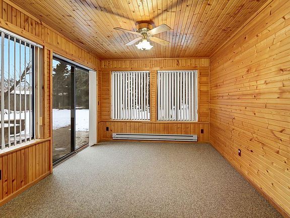 4th image of 17473 Fairway Cir