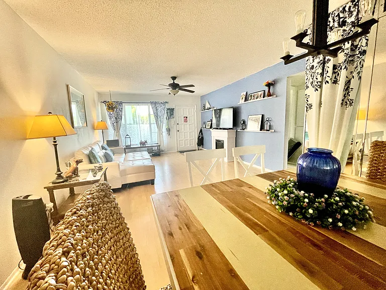 2331 Finlandia Ln #15 — Photo 5
