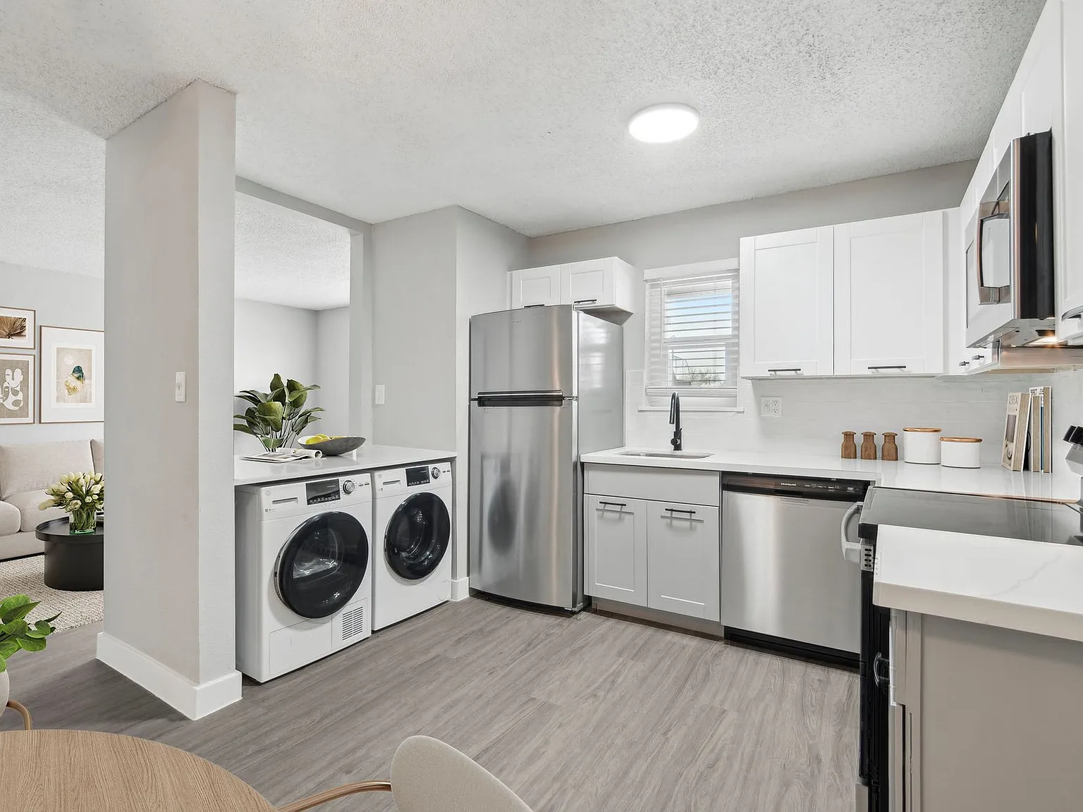 The Gaucho on Glendale Apartments — Photo 4