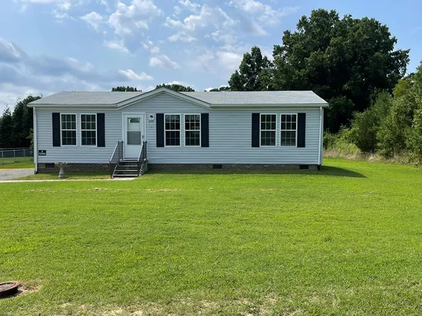 200 Swanson Ave, Danville, VA 24540