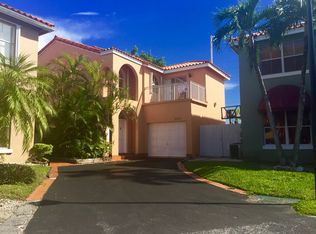 8564 NW 1st St, Miami, FL 33126