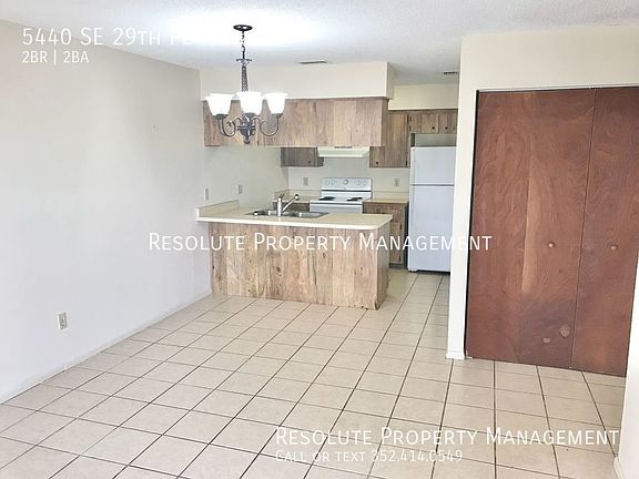 4th image of 5440 SE 29th Pl APT B