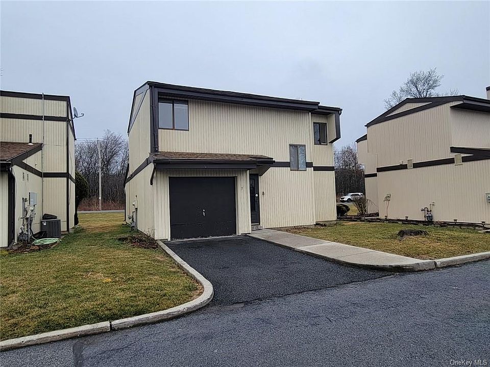 1st image of 7 Charlotte Mews
