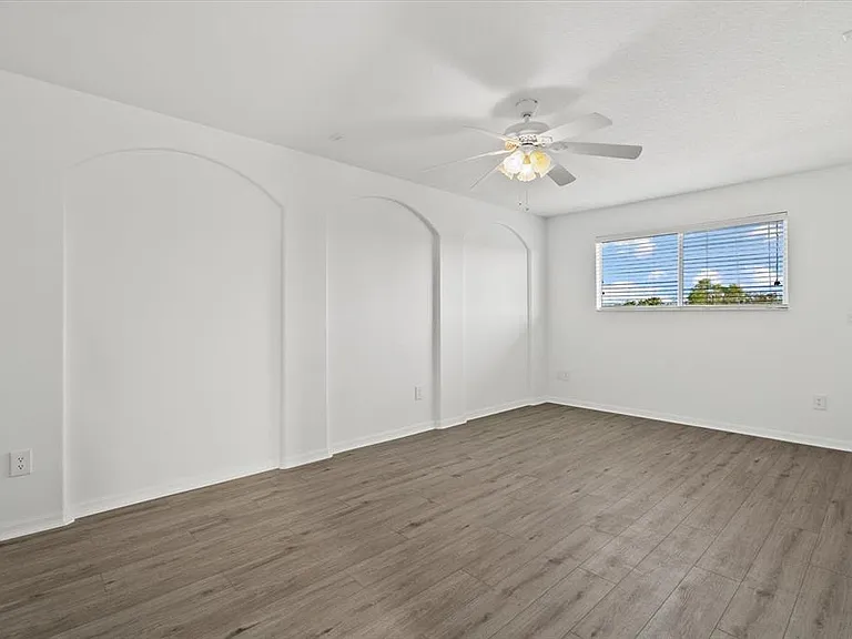 12808 Hampton Hill Dr — Photo 9