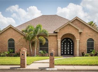 2101 Village Dr, Mission, TX 78572