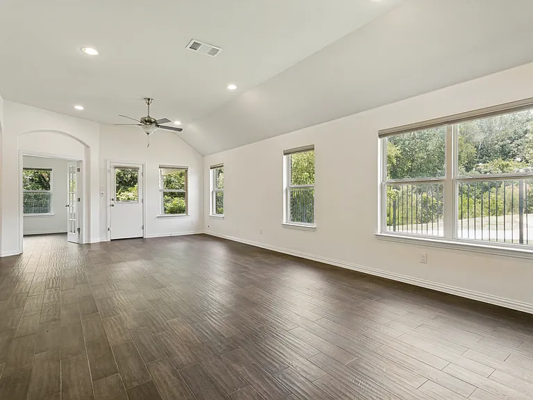 208 Northern Star Ct — Photo 12