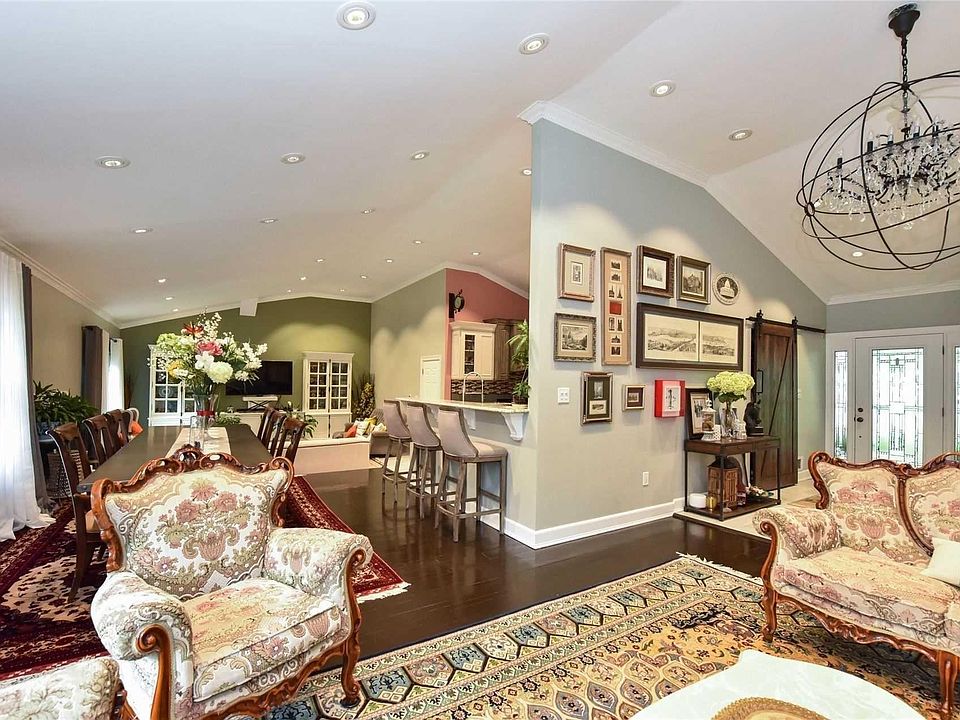 1st image of 37 Harvard Drive