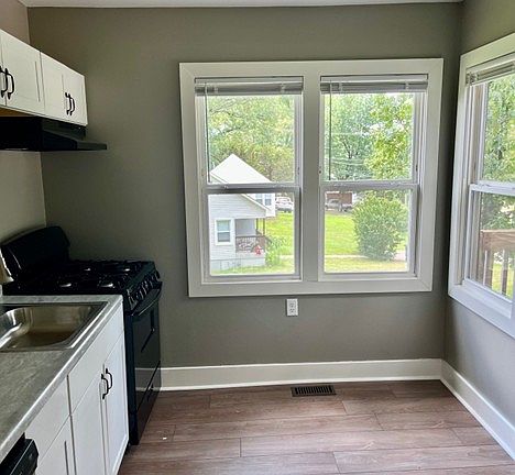 5th image of 189 Lake Hamilton Dr Unit H