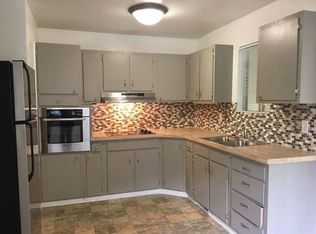 1221 Somerset Rd, Raleigh, NC 27610