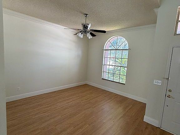 3rd image of 12301 Pathway Ct