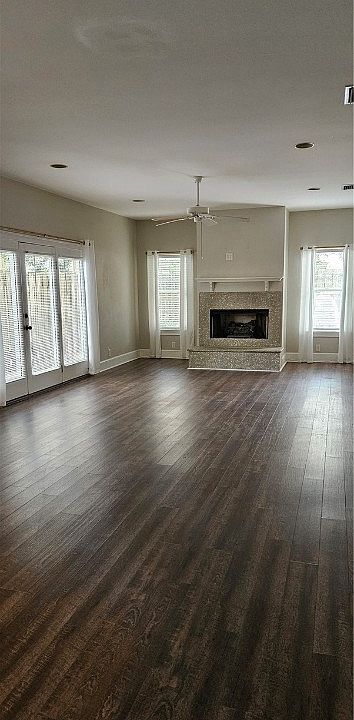 2nd image of 135 Menendez Ave