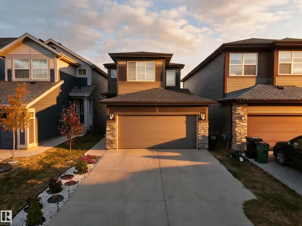 4104 3rd Ave SW, Edmonton, AB T6X 3A2
