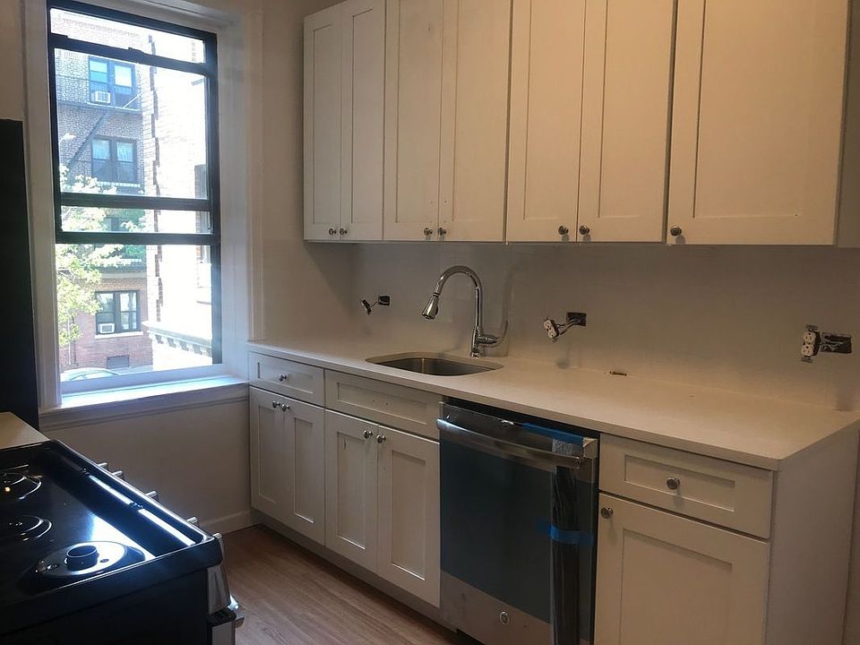 1st image of 4329 39th Pl APT 20