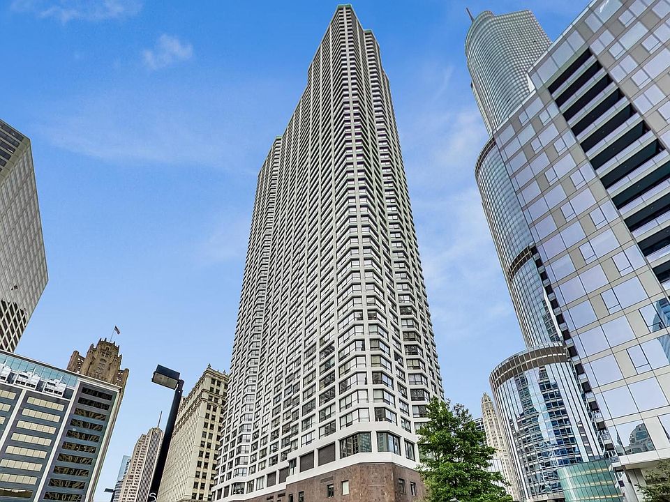 1st image of 405 N Wabash Ave Unit 507