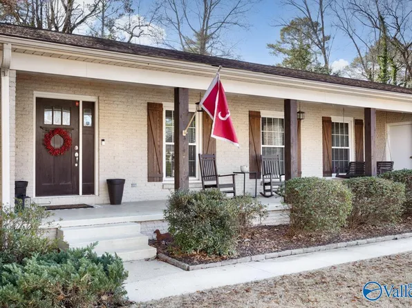 704 Lily Flagg Rd SE, Huntsville, AL 35802