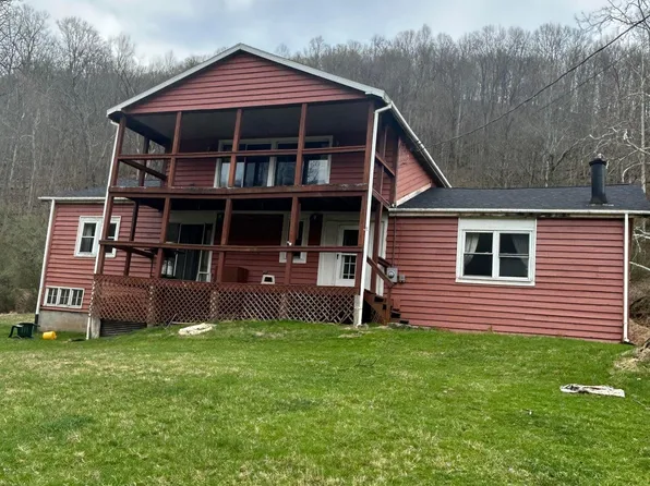 5189 Vadis Rd, Alum Bridge, WV 26321