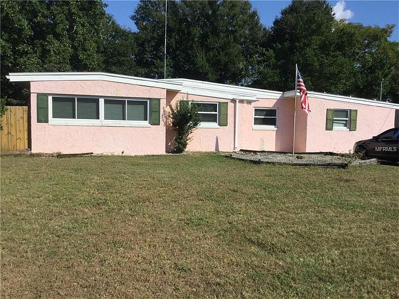 1st image of 143 Balsam Dr