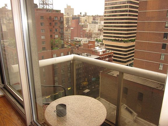 3rd image of 200 E 89th St APT 12E