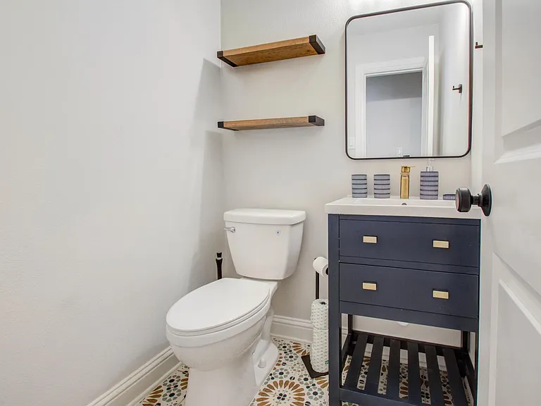 19 Alden Glen Ct — Photo 26