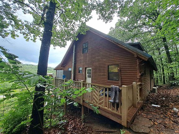 3rd image of 1317 Dutton Rd