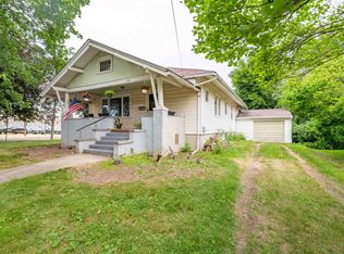 102 E Front St, Mount Morris, IL 61054