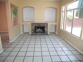 2nd image of 2113 Liselle Ln