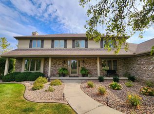 W5068 Paradise Ln, Fond Du Lac, WI 54937