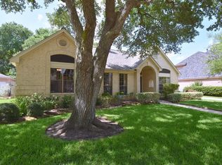 15027 Vistamont Dr, Houston, TX 77083