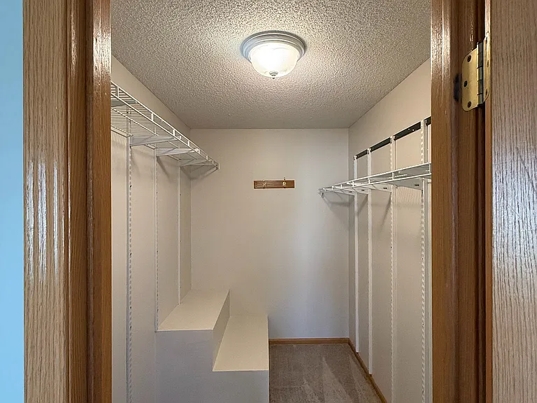 14748 Excelsior Ln — Photo 23