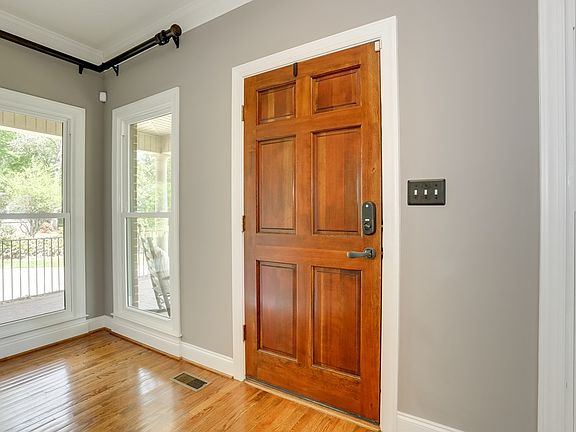 5th image of 143 Lakemont Dr