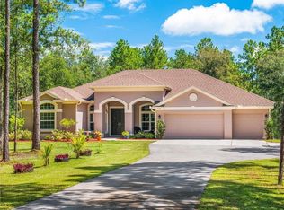 8128 Quail Hollow Blvd, Zephyrhills, FL 33544