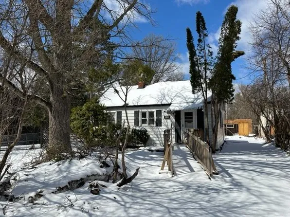 1403 NE 7th St, Grand Rapids, MN 55744