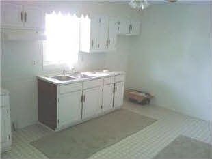 2nd image of 604 S Dunnington St