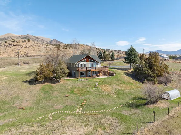 328 State Highway 2 E, Whitehall, MT 59759