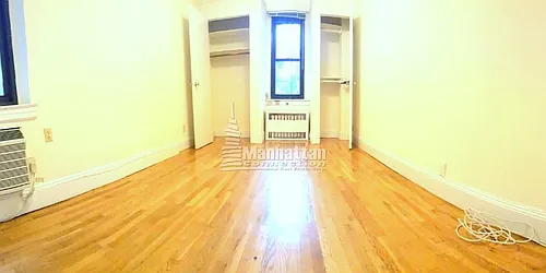 Rented by Manhattan Connection