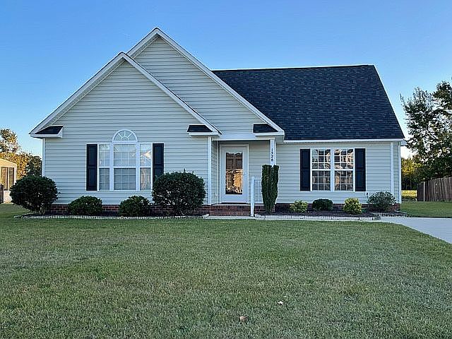 1st image of 1528 Ashmoor Ln
