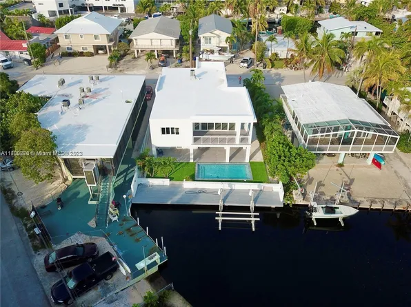 106 Tequesta St, Plantation Key, FL 33070