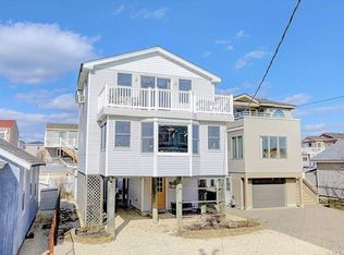 113 W Winifred Ave, Brant Beach, NJ
