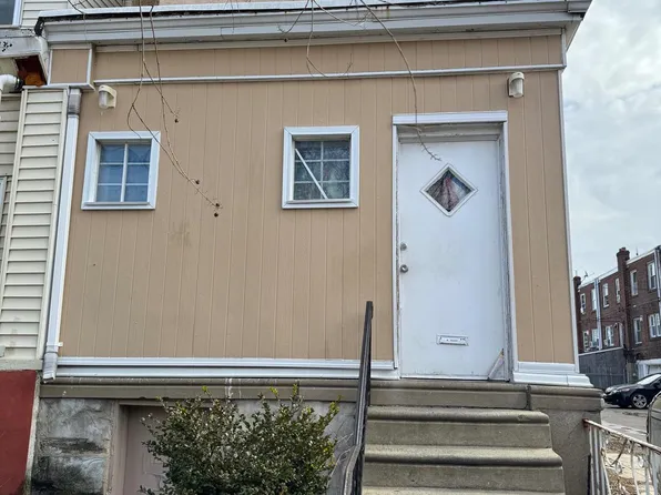 4405 N Lawrence St, Philadelphia, PA 19140