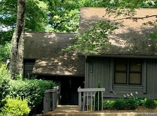 80 Racquet Club Villas Dr #A, Sapphire, NC 28774