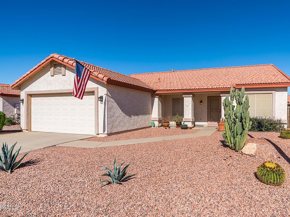 1st image of 1672 E Carolyn Way