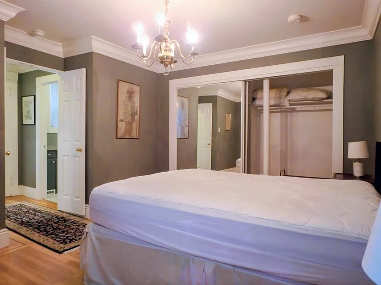 1856 Green St #5 — Photo 10