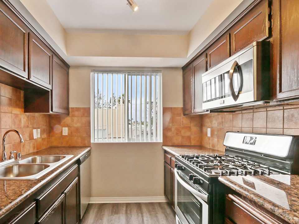 Wilcox Luxury Apartments Los Angeles, CA Zillow