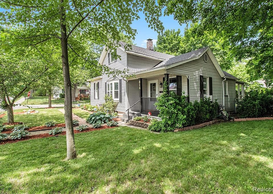 814 Vine St, Saint Clair, MI 48079 Zillow
