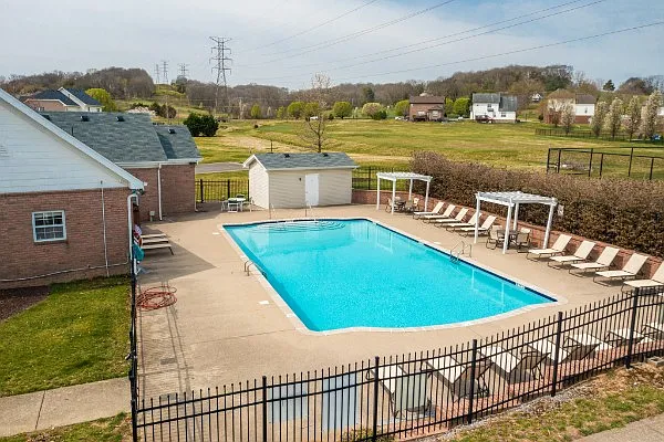 121 Annapolis Bend Cir — Photo 33