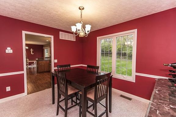 5th image of 21211 Alpine Dr