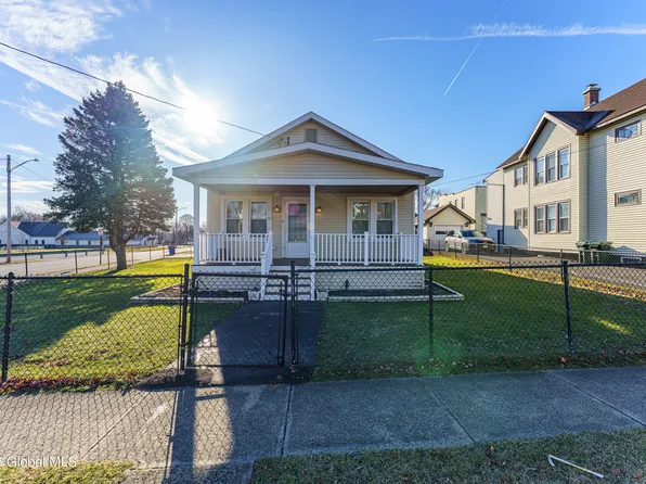 2 Leversee Avenue, Cohoes, NY 12047