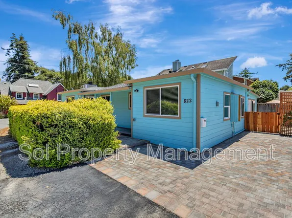 822 Eaton St #B, Santa Cruz, CA 95062