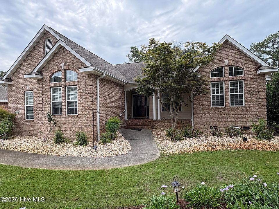 1st image of 308 Crooked Gulley Circle