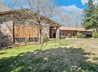 2900 Thompson Mill Rd, Gainesville, GA 30506